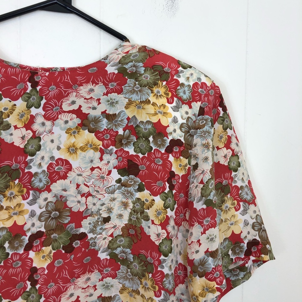 💐Vintage Silk Floral short sleeve Blouse